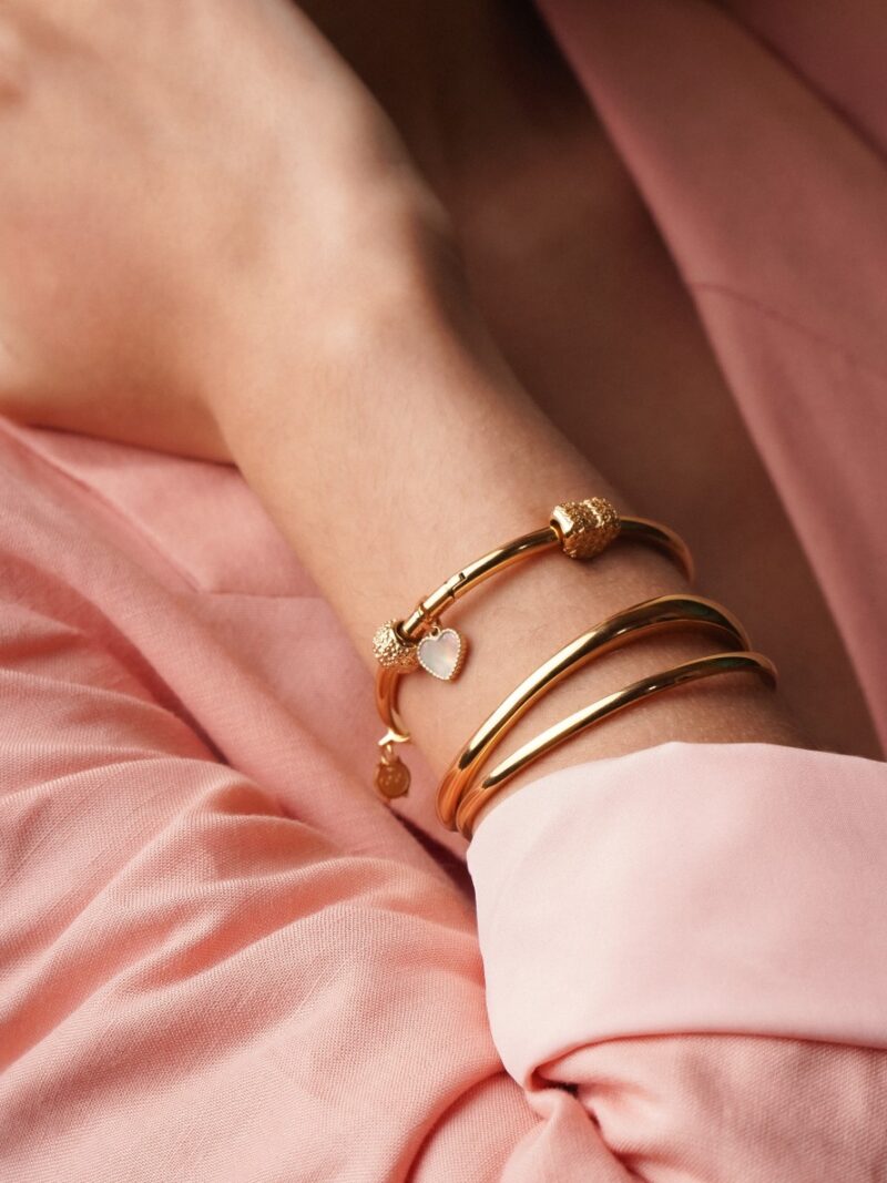 Escrava One Energy Master Oval Gold - Image 2