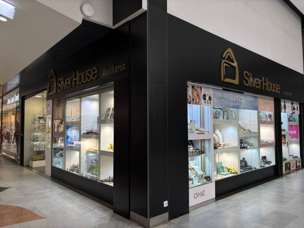 ORO Glicinias Plaza Aveiro​ - ORO By Oliveiras