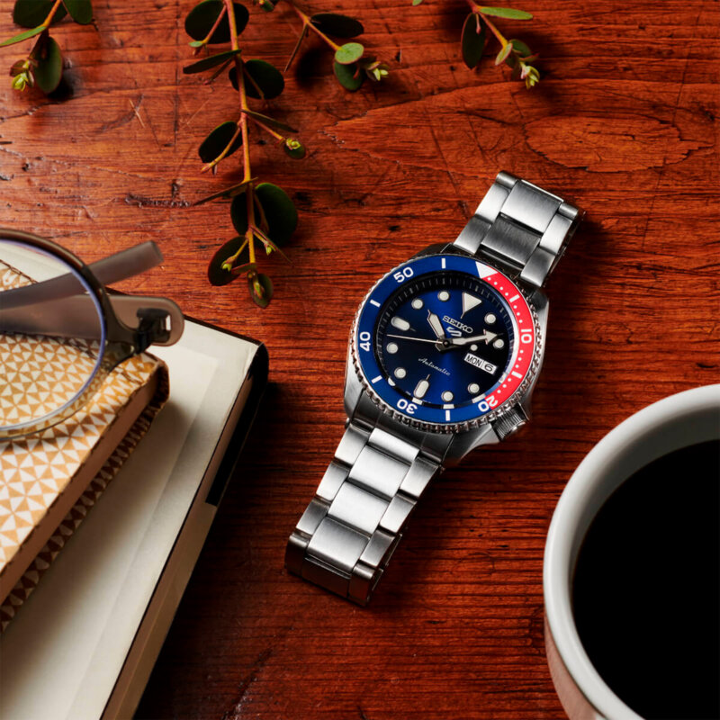 Relógio Seiko 5 Sports Automático Prateado - Image 2